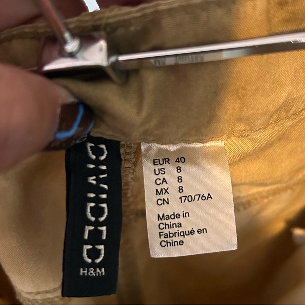 H&M Tan Divided Pants - Picture 4 of 4